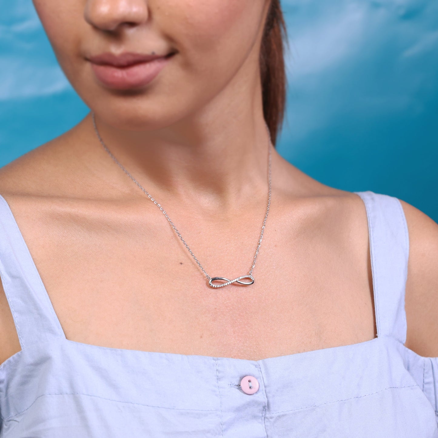 Graceful shine silver infinity jewelry