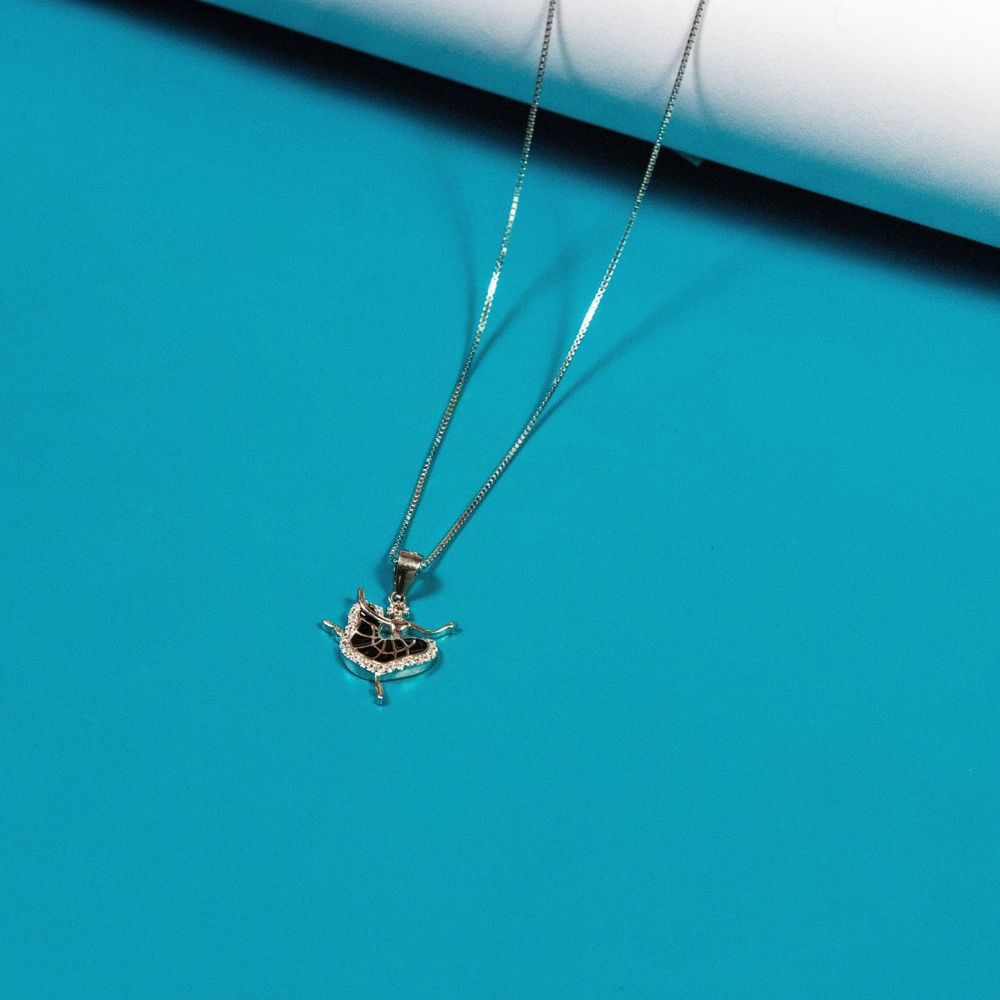 Chic handcrafted classic rhythm necklace