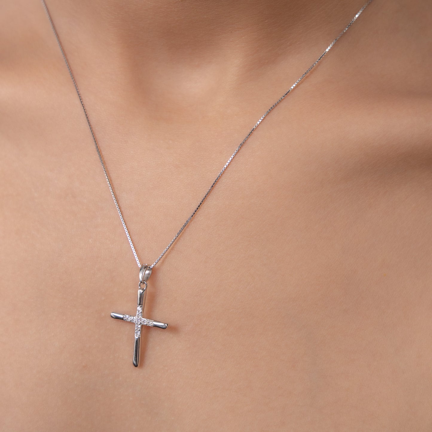 Elegant Cross Pendant