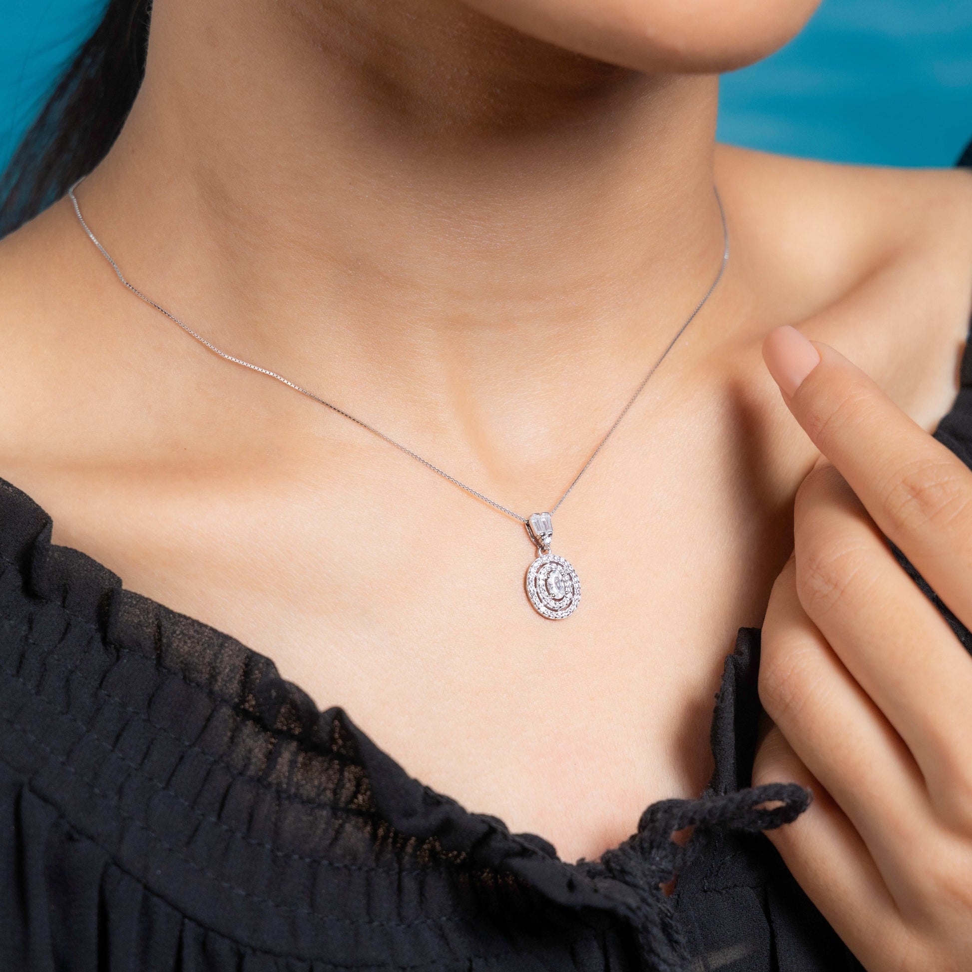 Timeless Silver Circle Harmony Necklace Set