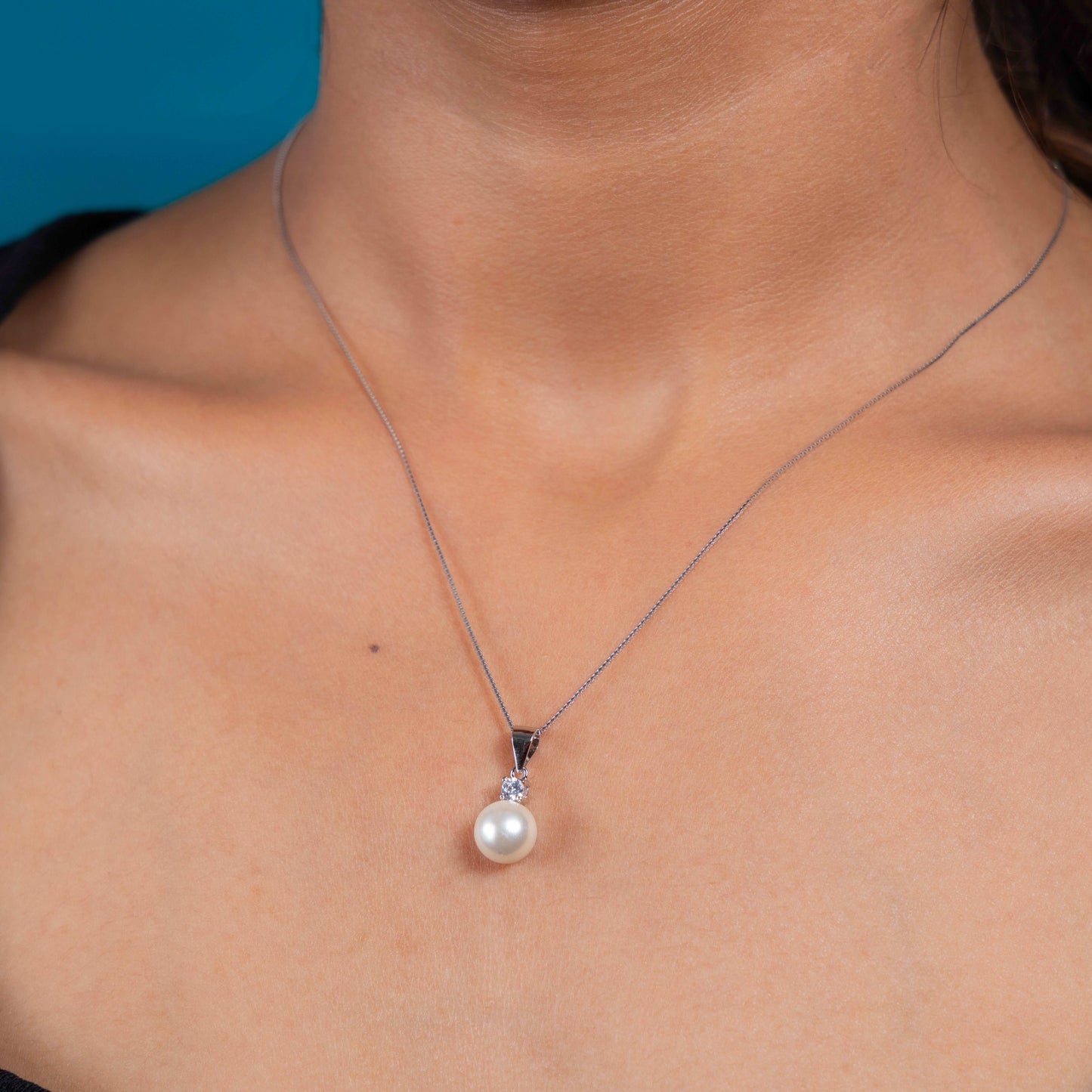 Gleaming Silver Luna Love Necklace Design