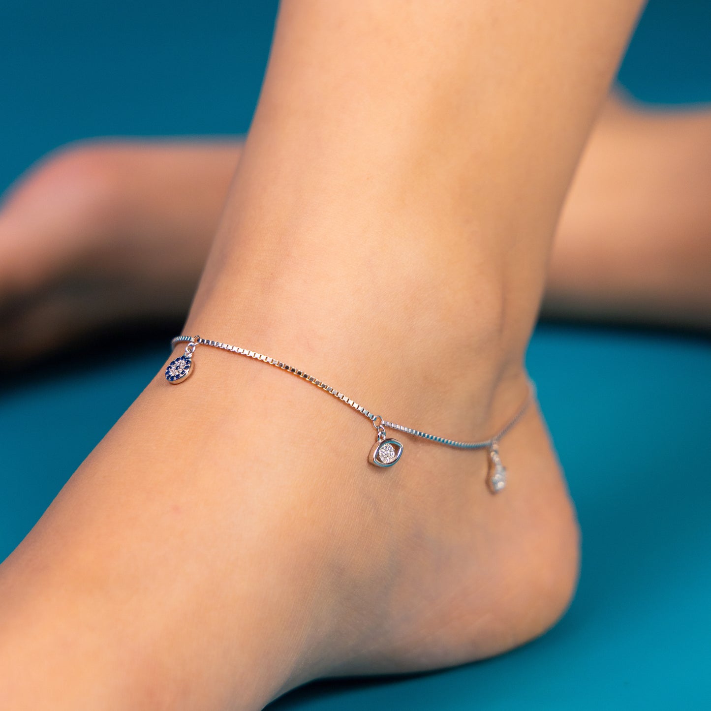 Sparkling Star Eye  Silver Anklet