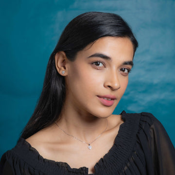 timeless silver blossom line necklace set