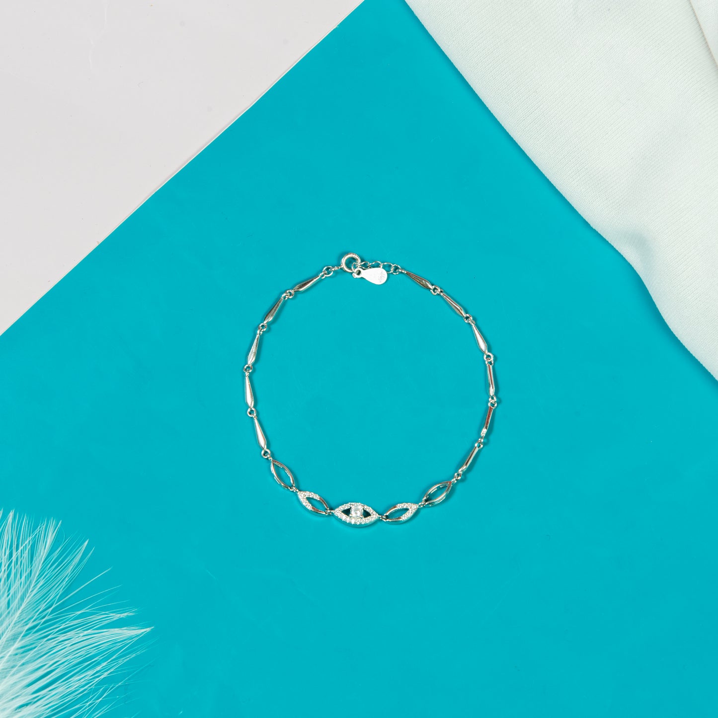 Radiant Eye daily wear silver  Bracelet