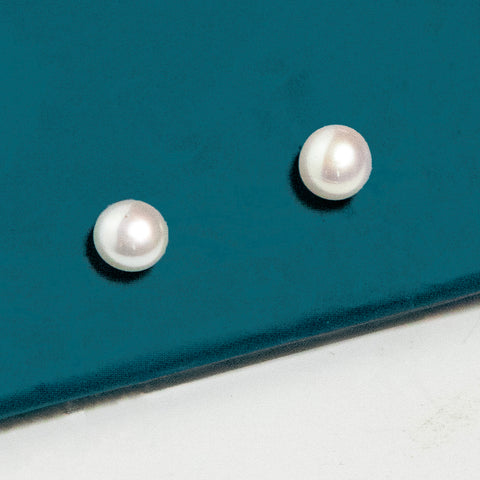 Silver Pearl Stud Earrings