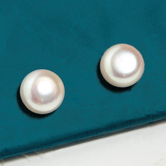 Silver Glimmering Drops Stud Earrings